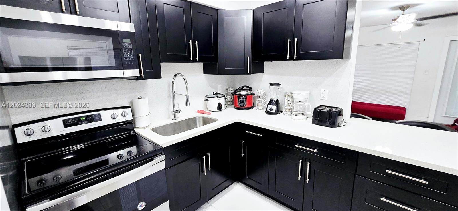 View photos, virtual tours, details... 139 NW 14th Way