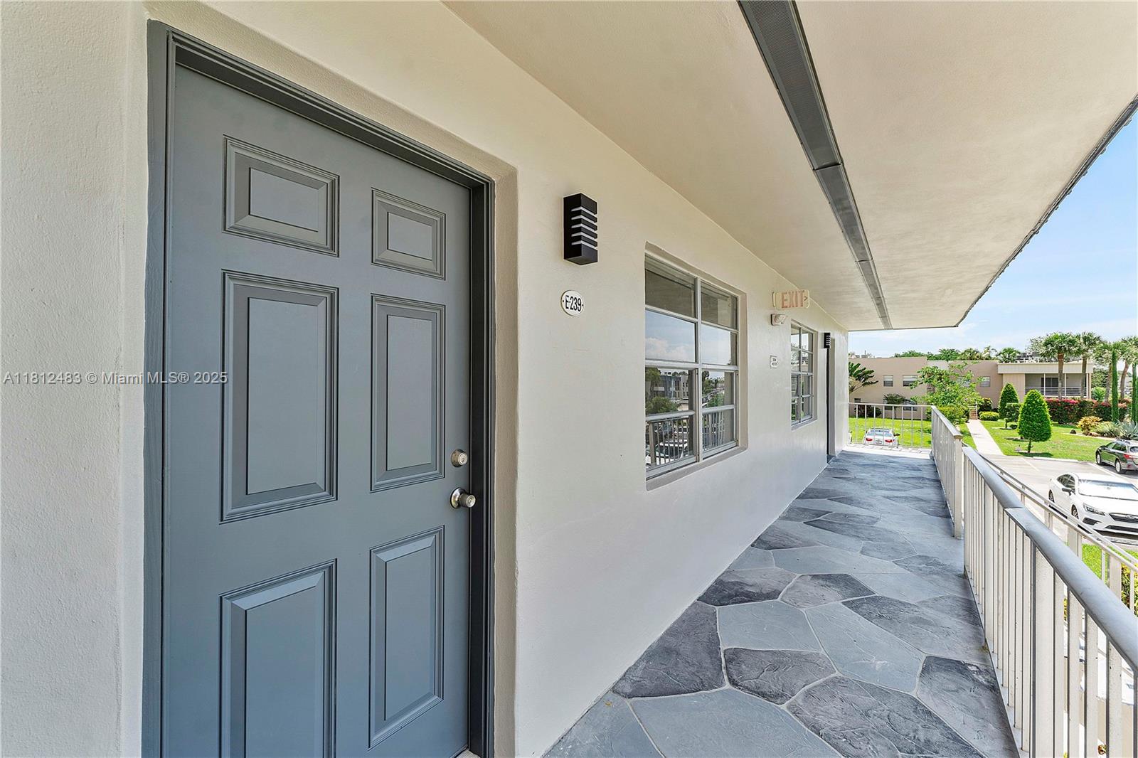 KINGS POINT NORMANDY E - Residential