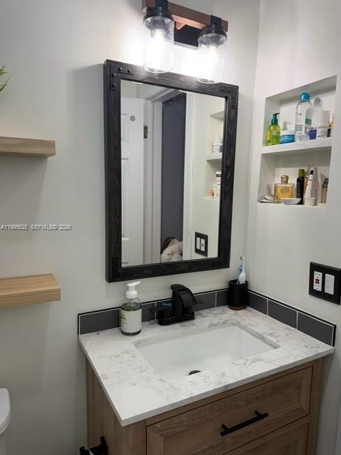 MELODY MANOR - Residential