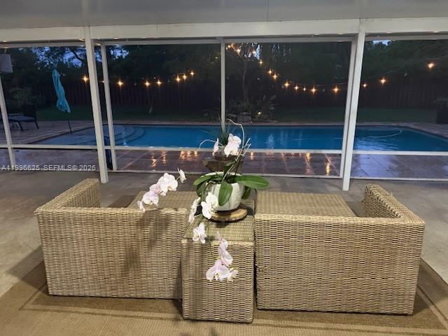 MELODY MANOR - Residential