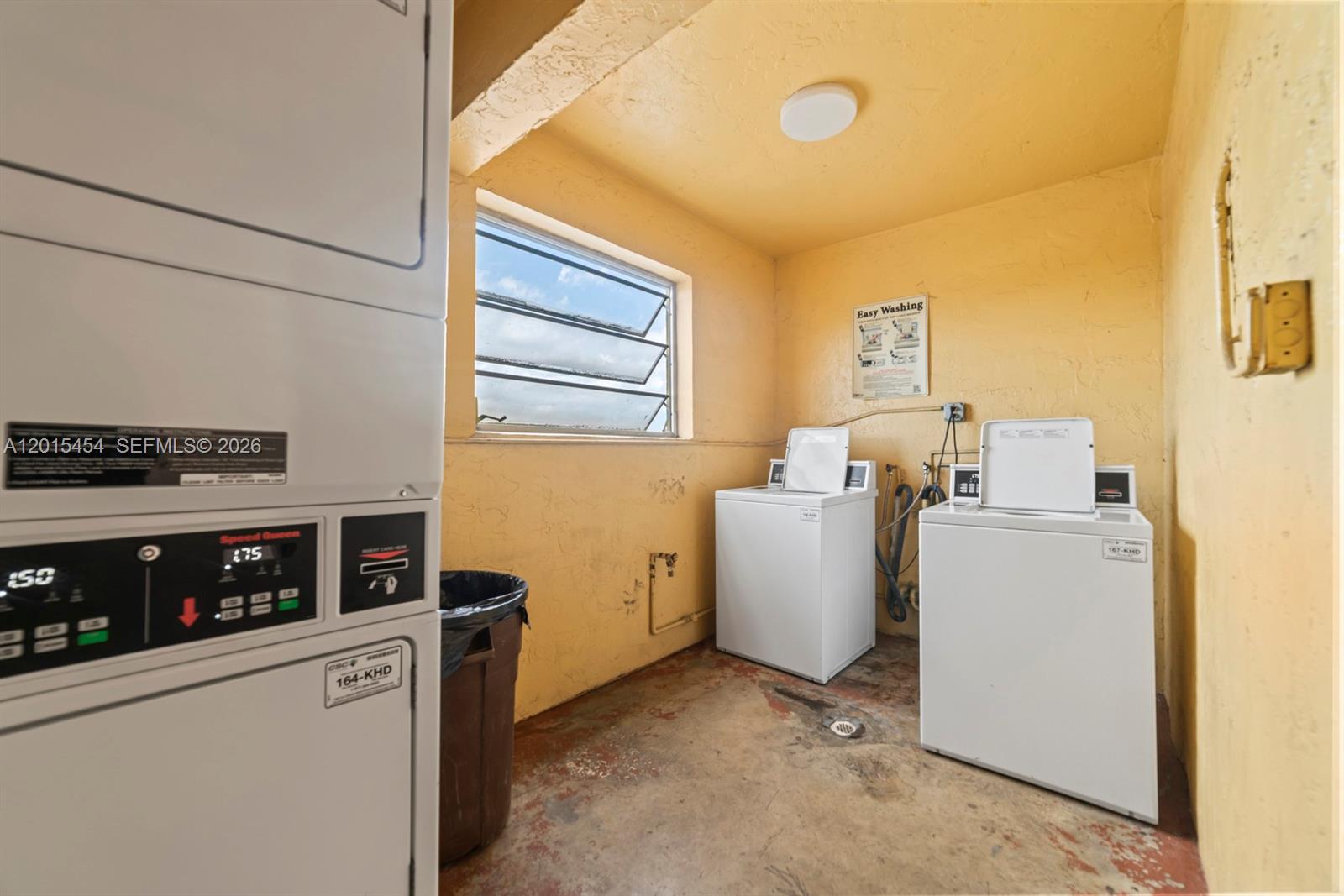 BELLA VENEZIA CONDO - Residential Lease