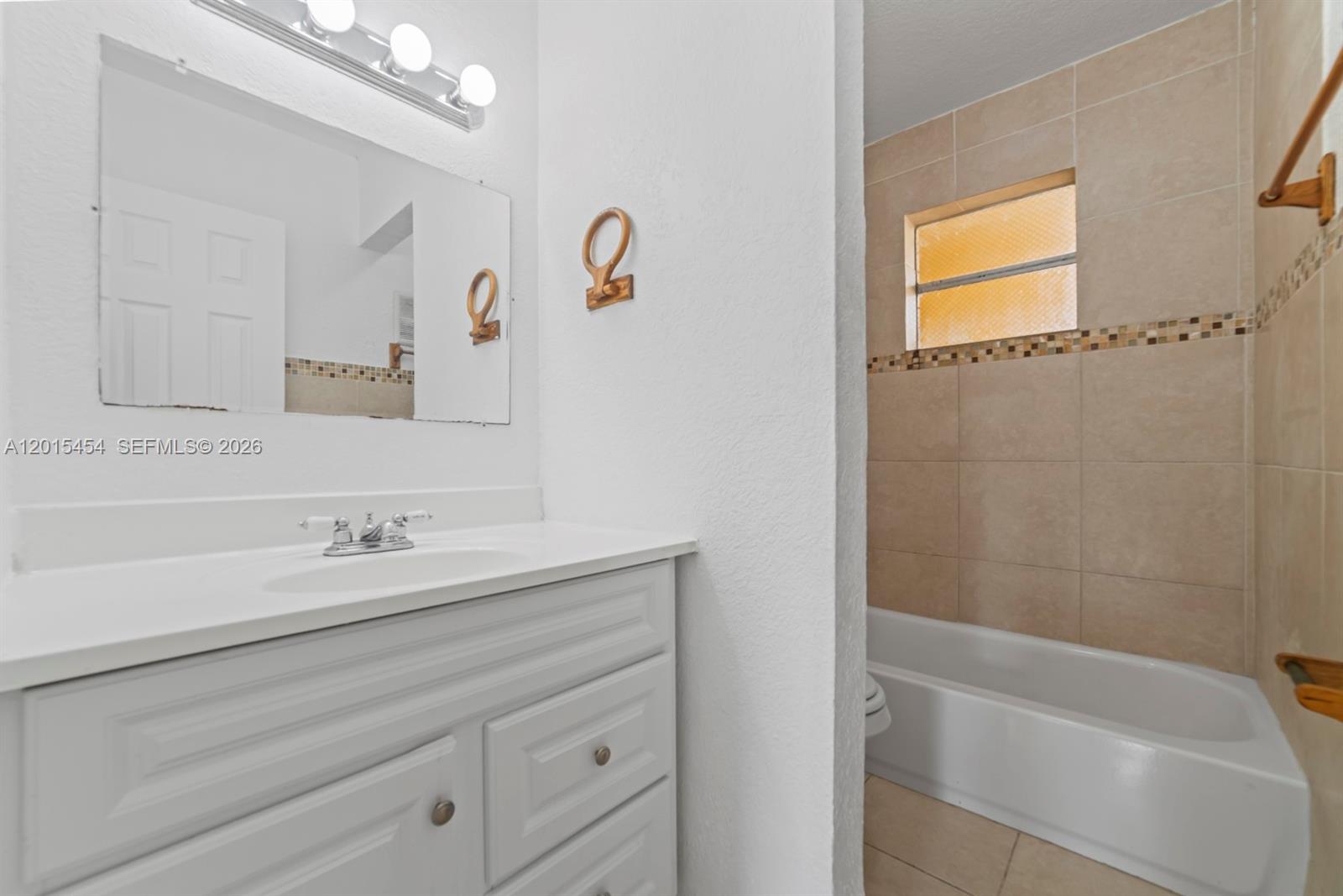 BELLA VENEZIA CONDO - Residential Lease