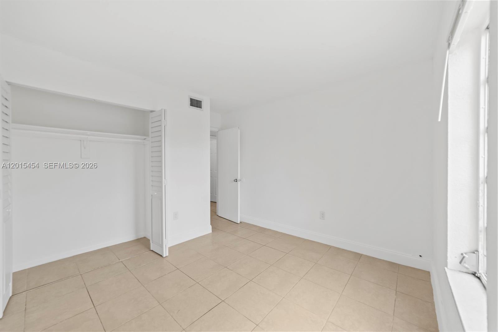 BELLA VENEZIA CONDO - Residential Lease
