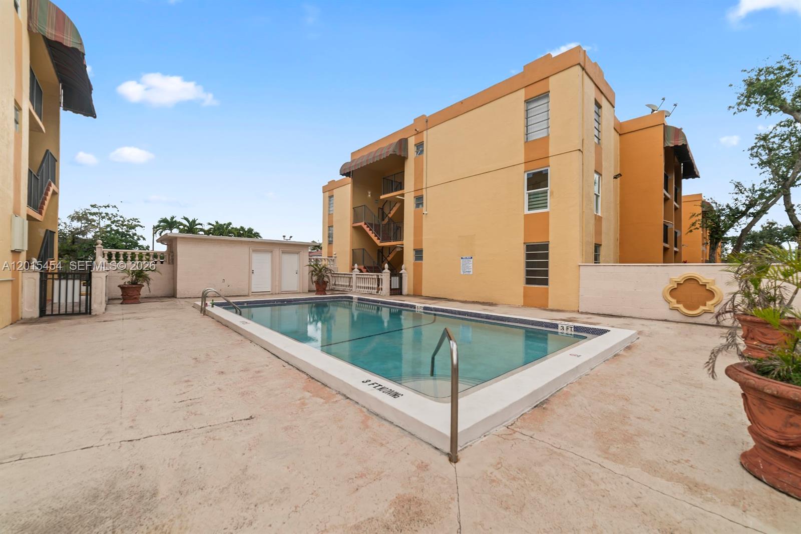 BELLA VENEZIA CONDO - Residential Lease