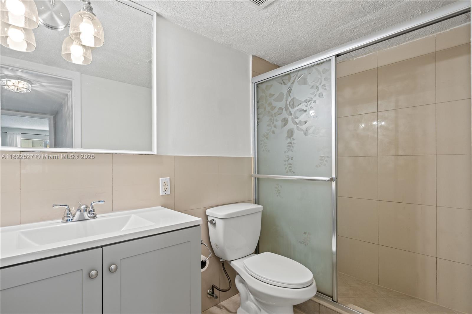 NEW WORLD CONDO APTS II - Residential Lease