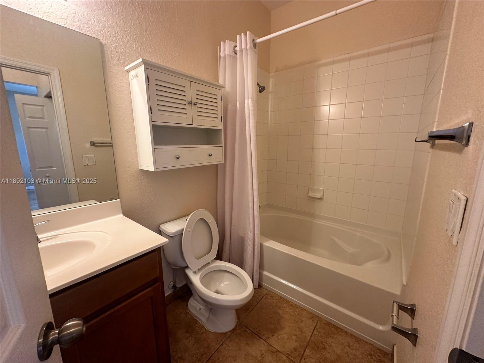 CORONADO TO DORAL VI COND - Residential
