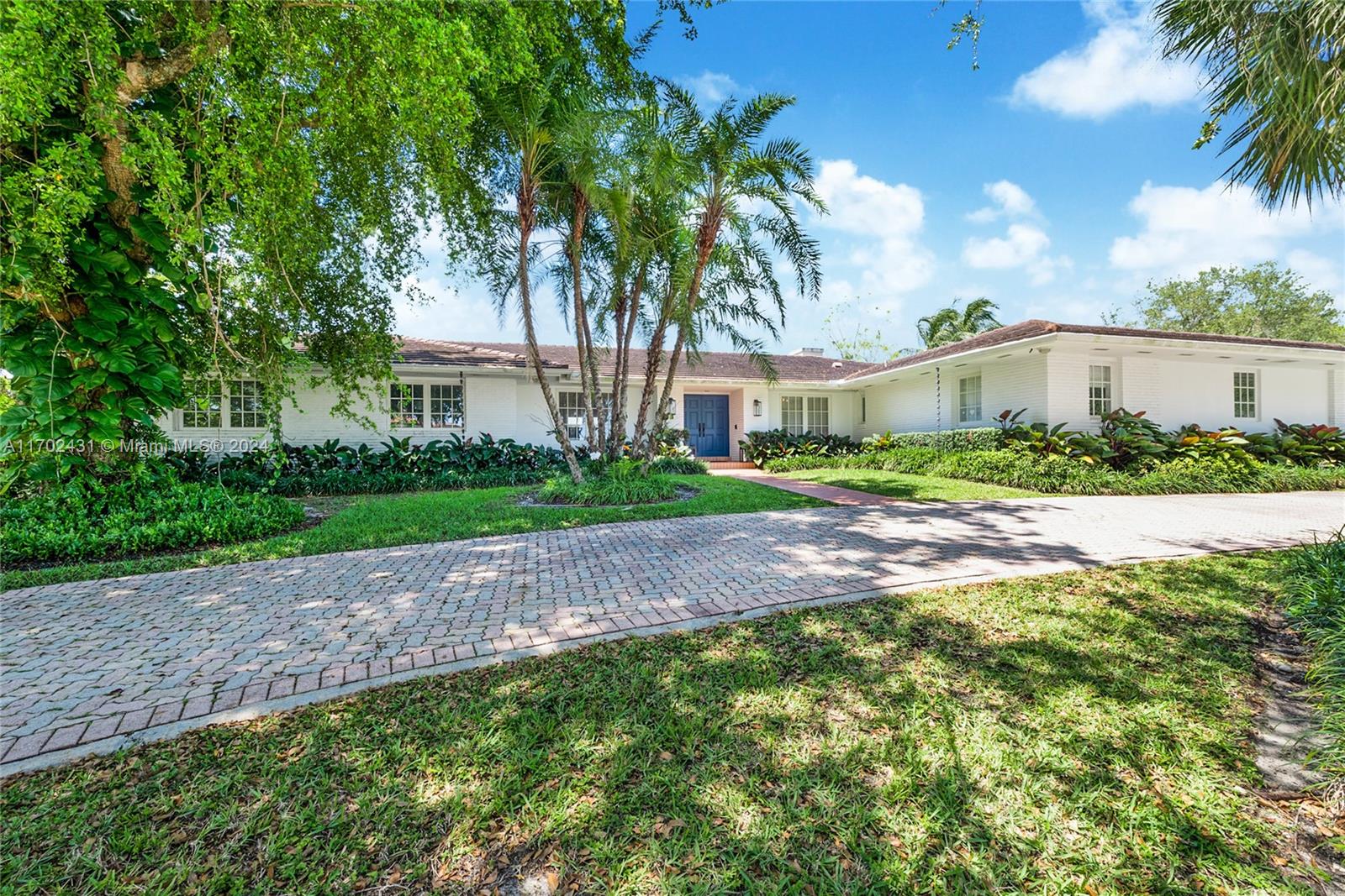 Property for Sale at 610 Marquesa Dr, Coral Gables, Broward County, Florida - Bedrooms: 5 
Bathrooms: 3  - $12,795,000