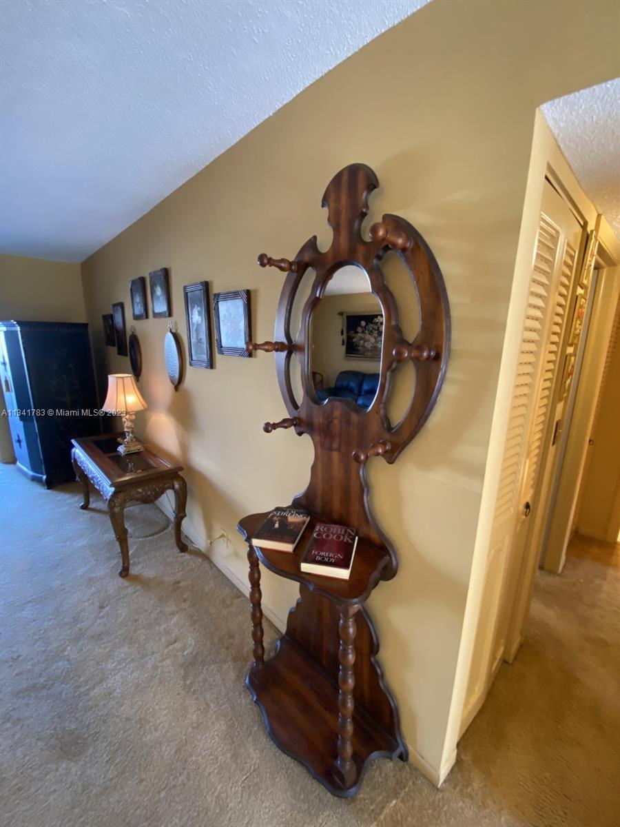 MEADOWBROOK LAKES CONDO - Residential Lease