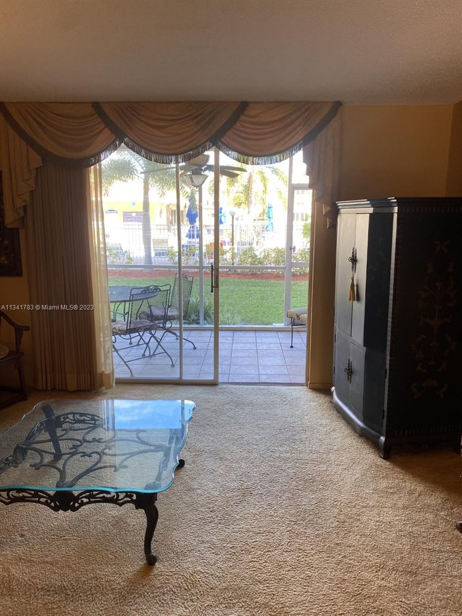 MEADOWBROOK LAKES CONDO - Residential Lease