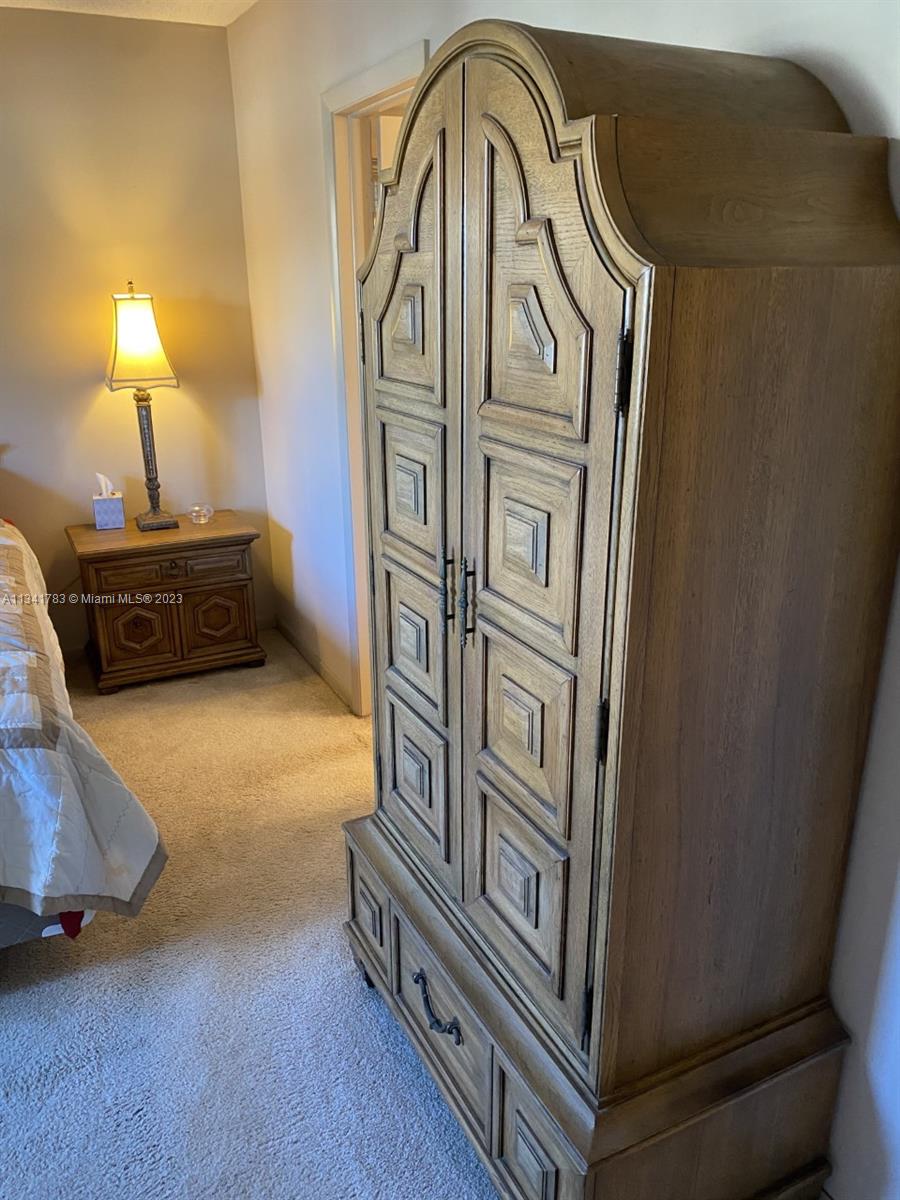 MEADOWBROOK LAKES CONDO - Residential Lease