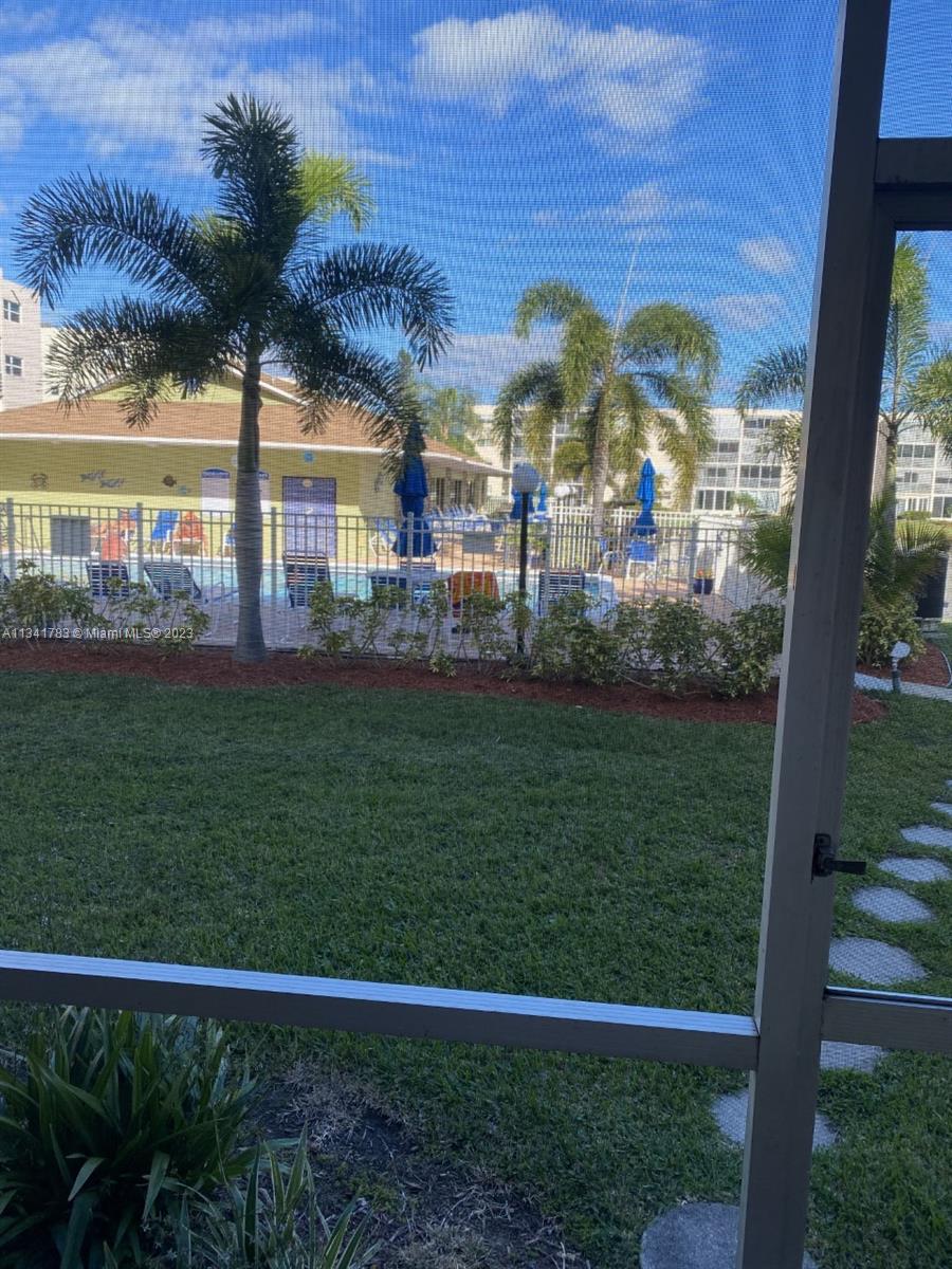 MEADOWBROOK LAKES CONDO - Residential Lease