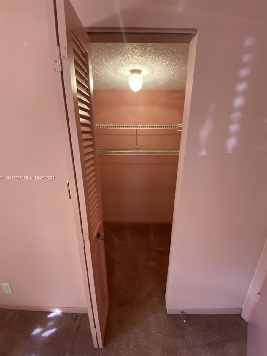 MEADOWBROOK LAKES CONDO - Residential Lease