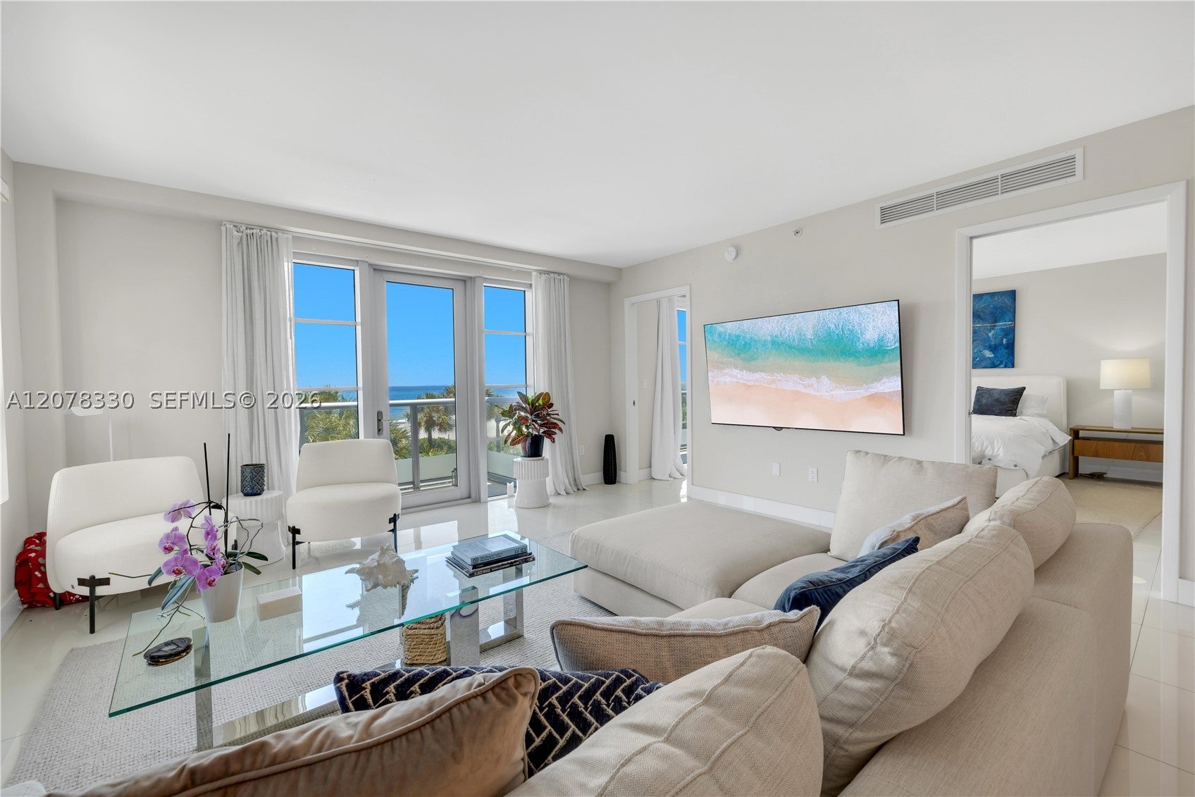 3739 Collins Ave N-302