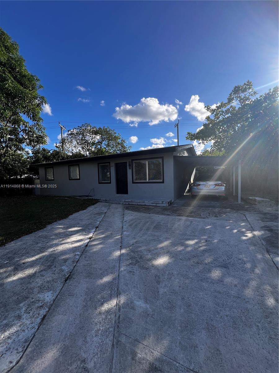 FAIRFAX BROLLIAR ADD - Residential