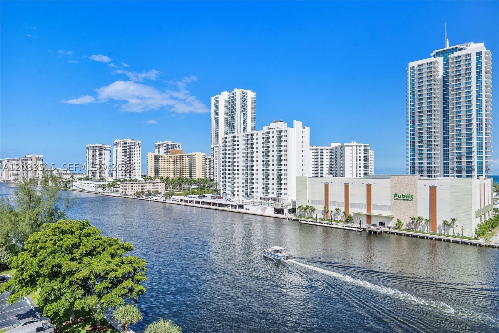 600 Parkview Dr 815