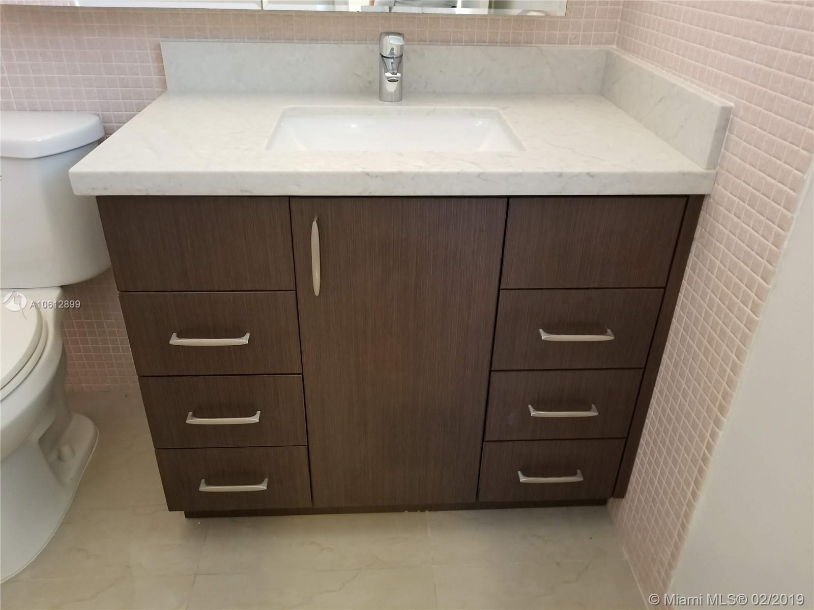 GULFSTREAM ESTATES NO 3 - Residential Lease