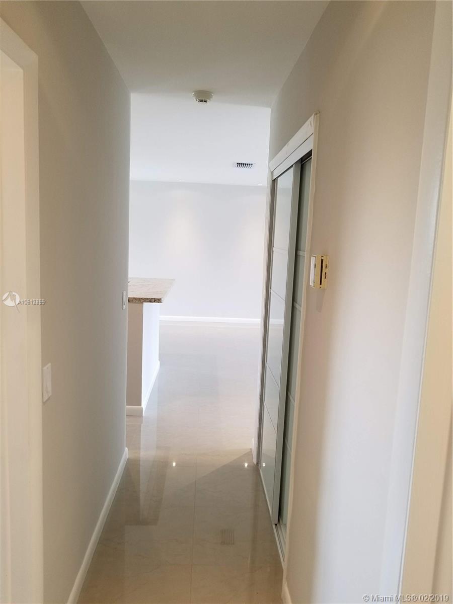 GULFSTREAM ESTATES NO 3 - Residential Lease