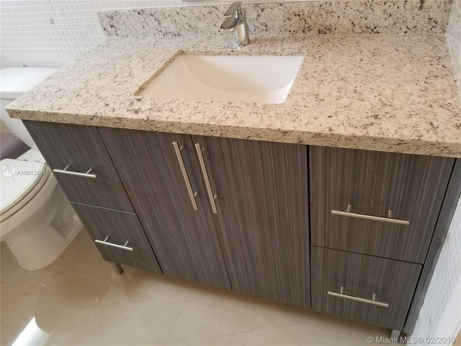 GULFSTREAM ESTATES NO 3 - Residential Lease