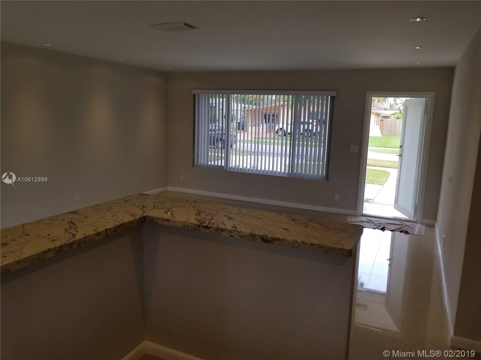 GULFSTREAM ESTATES NO 3 - Residential Lease