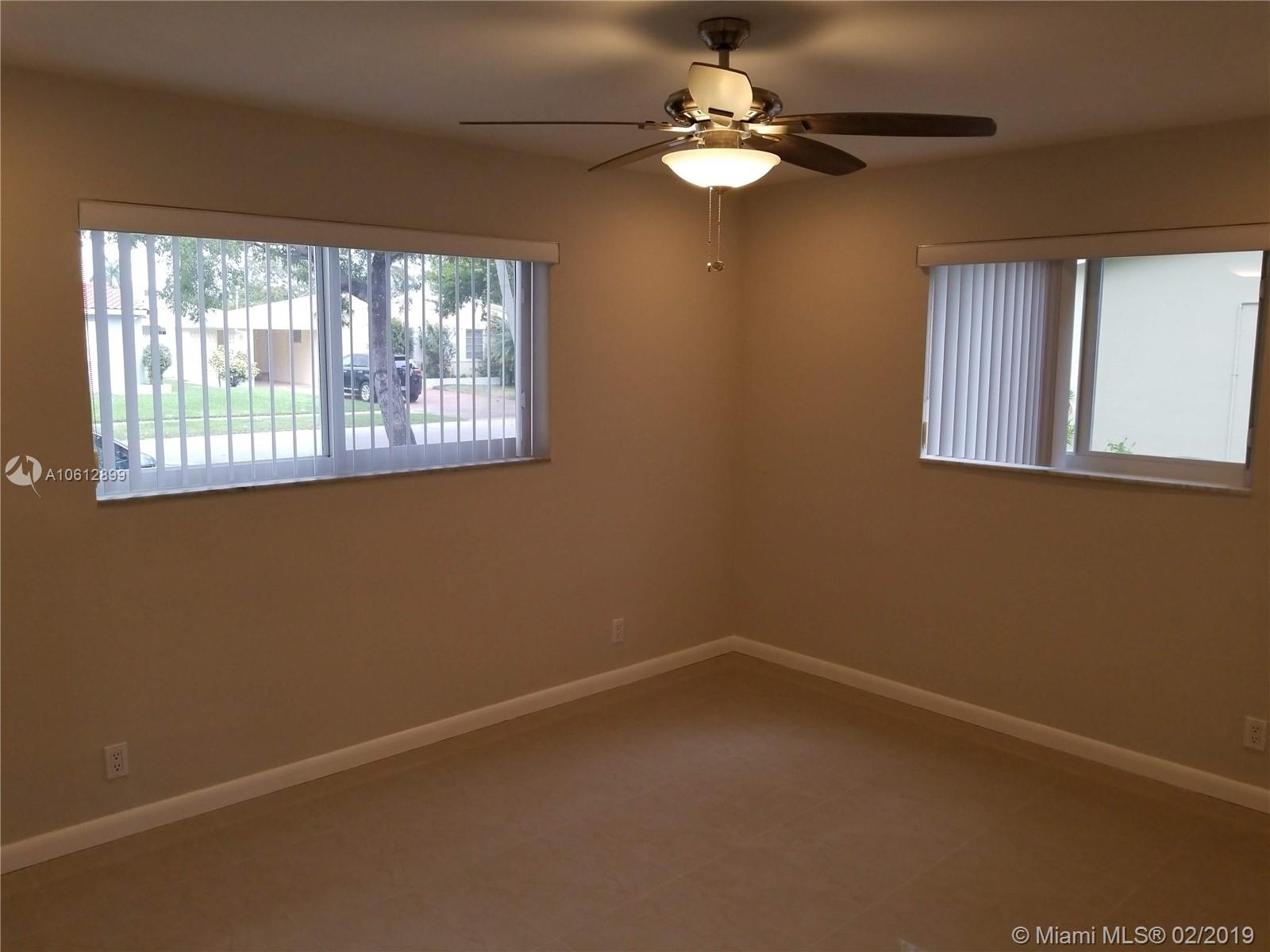 GULFSTREAM ESTATES NO 3 - Residential Lease