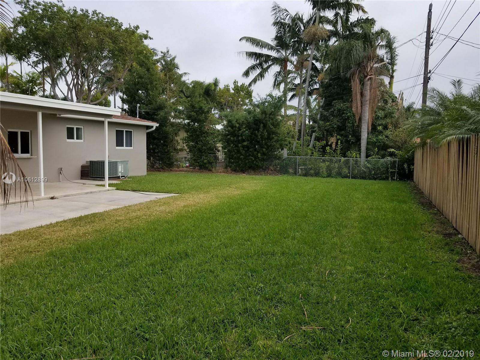 GULFSTREAM ESTATES NO 3 - Residential Lease