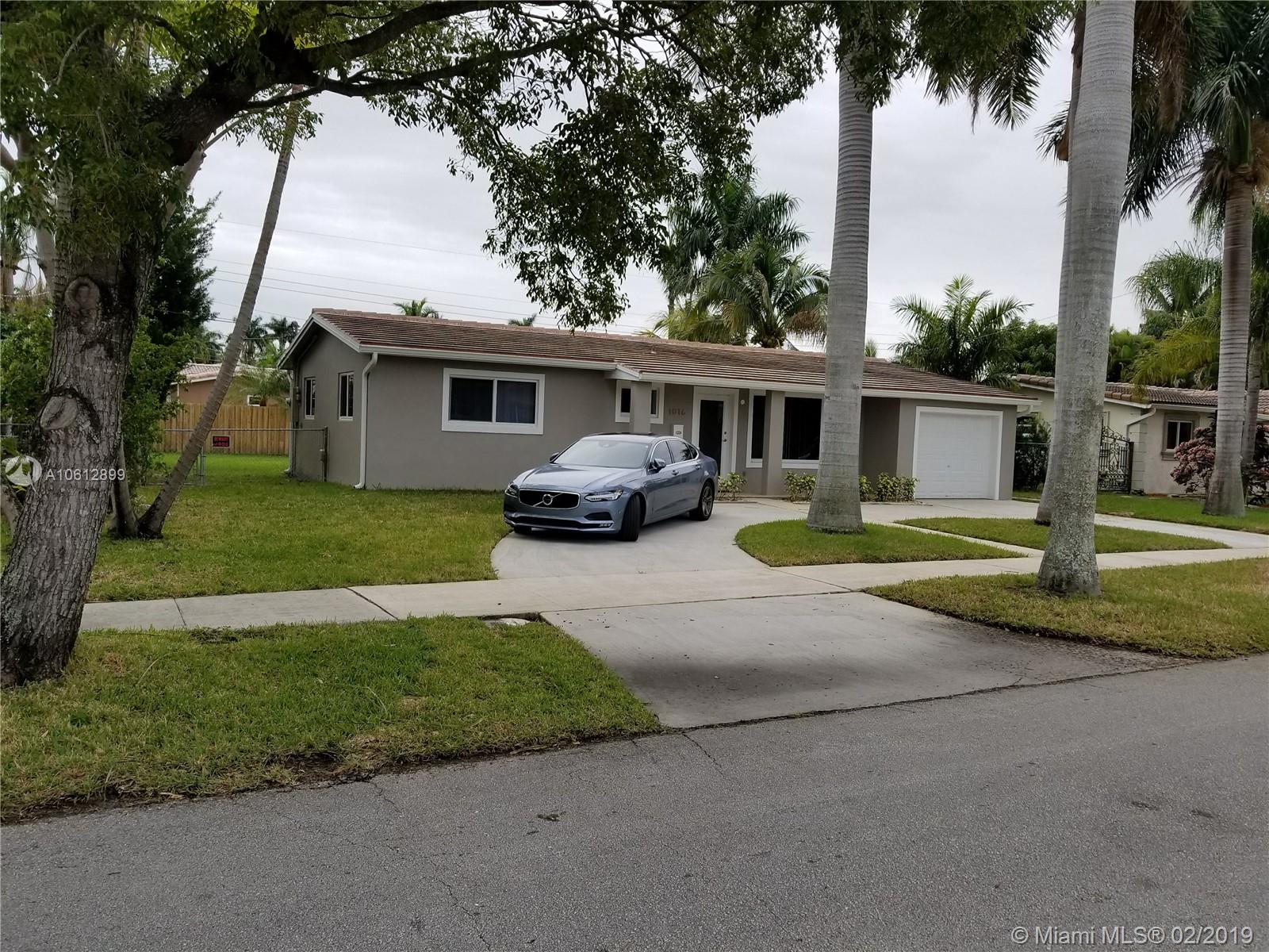 GULFSTREAM ESTATES NO 3 - Residential Lease