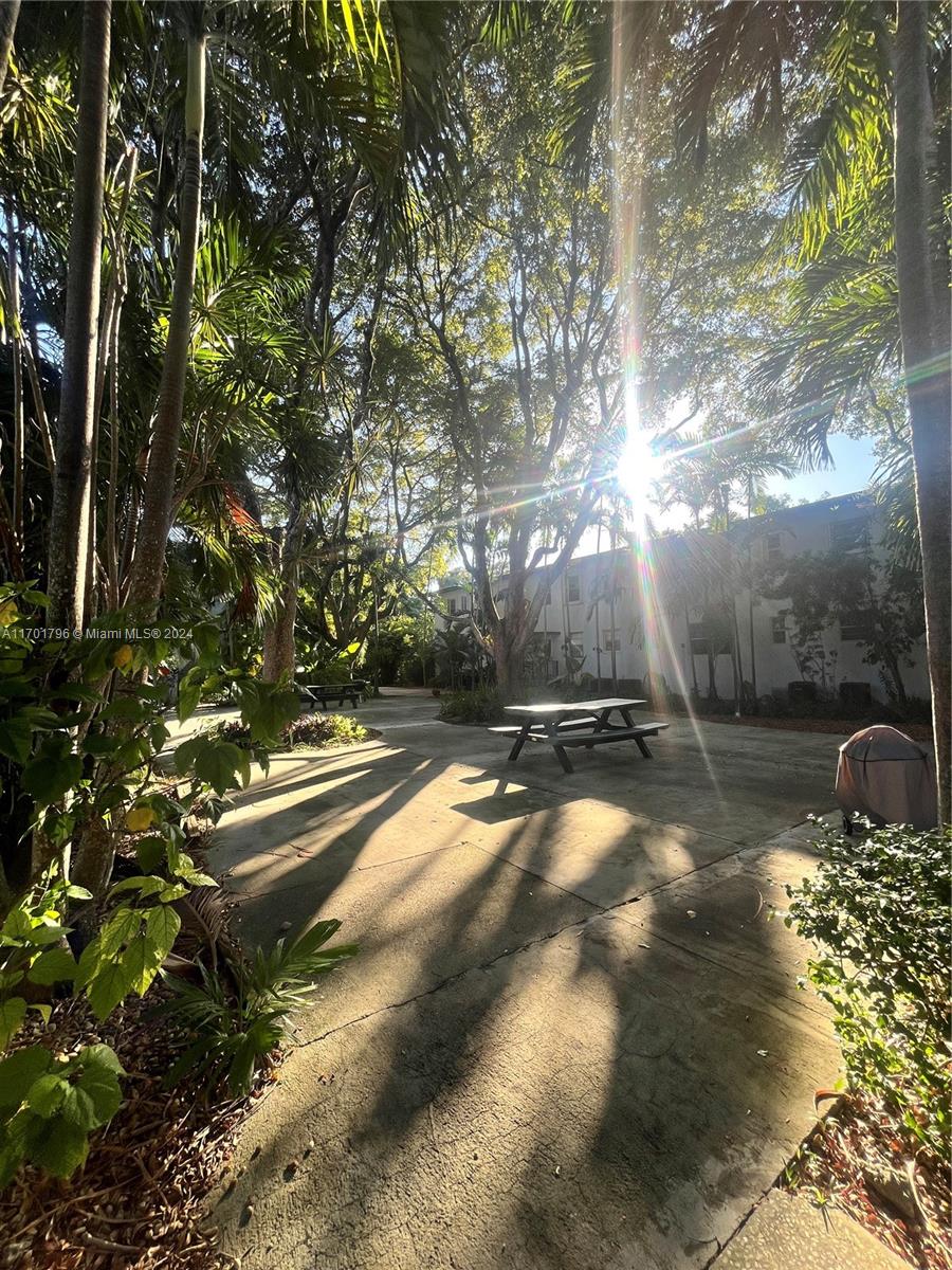 PATHWAYS CONDO - Residential Lease