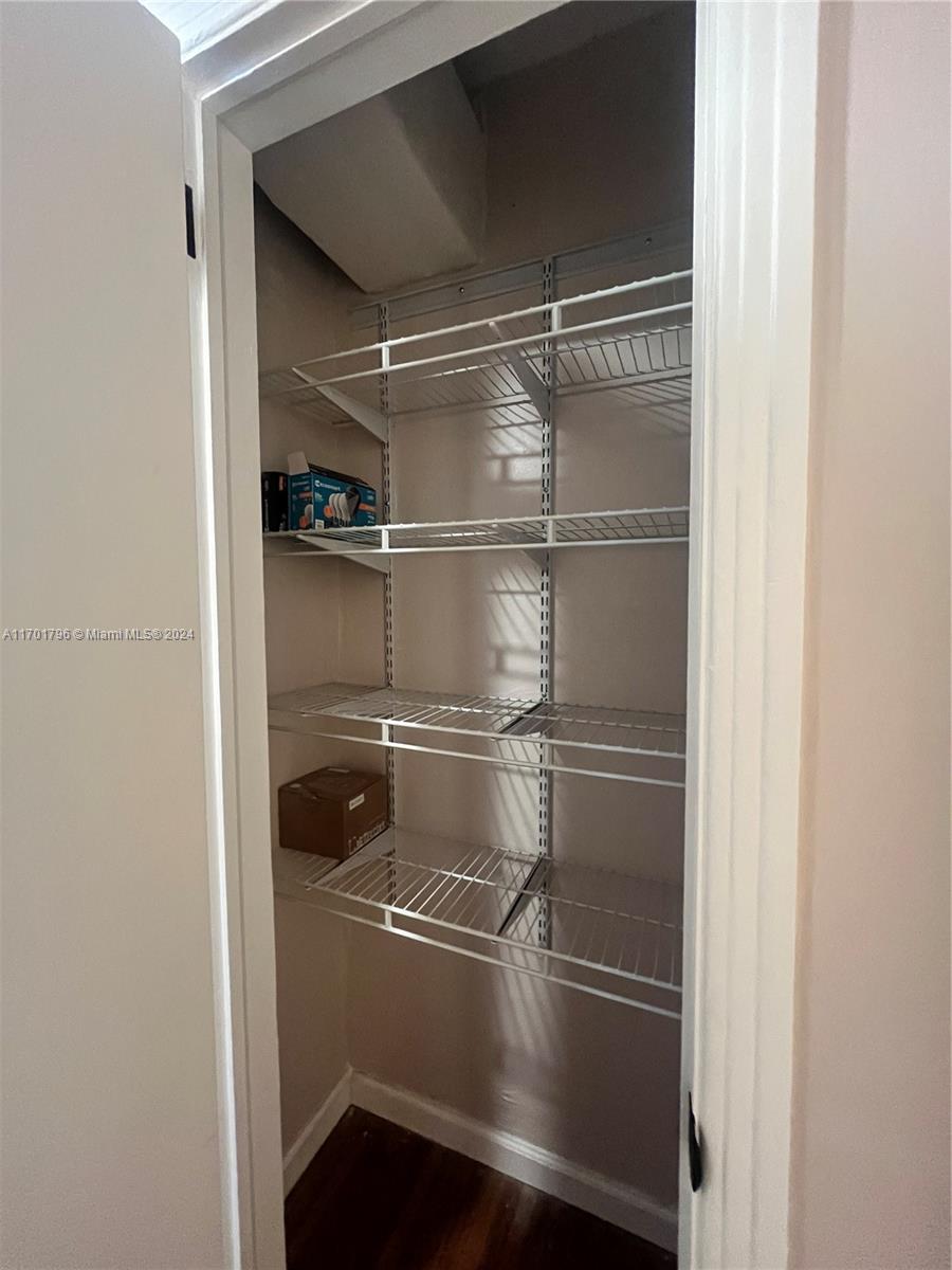 PATHWAYS CONDO - Residential Lease