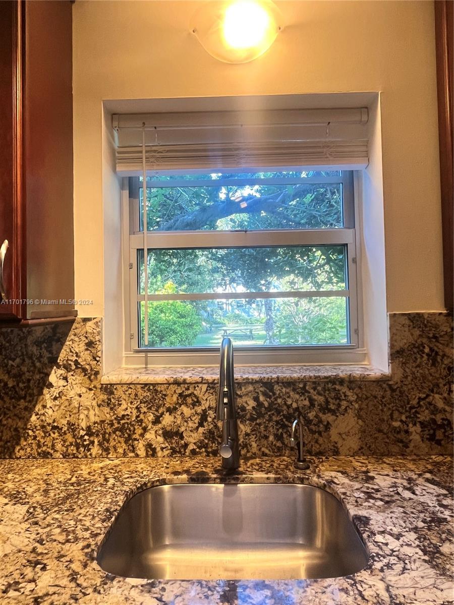 PATHWAYS CONDO - Residential Lease