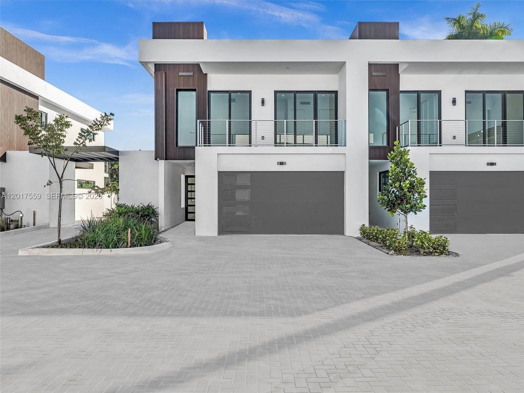 Photo of 4640 SW 32nd Ave #D1, Dania Beach, FL 33312 (MLS # A12017559)