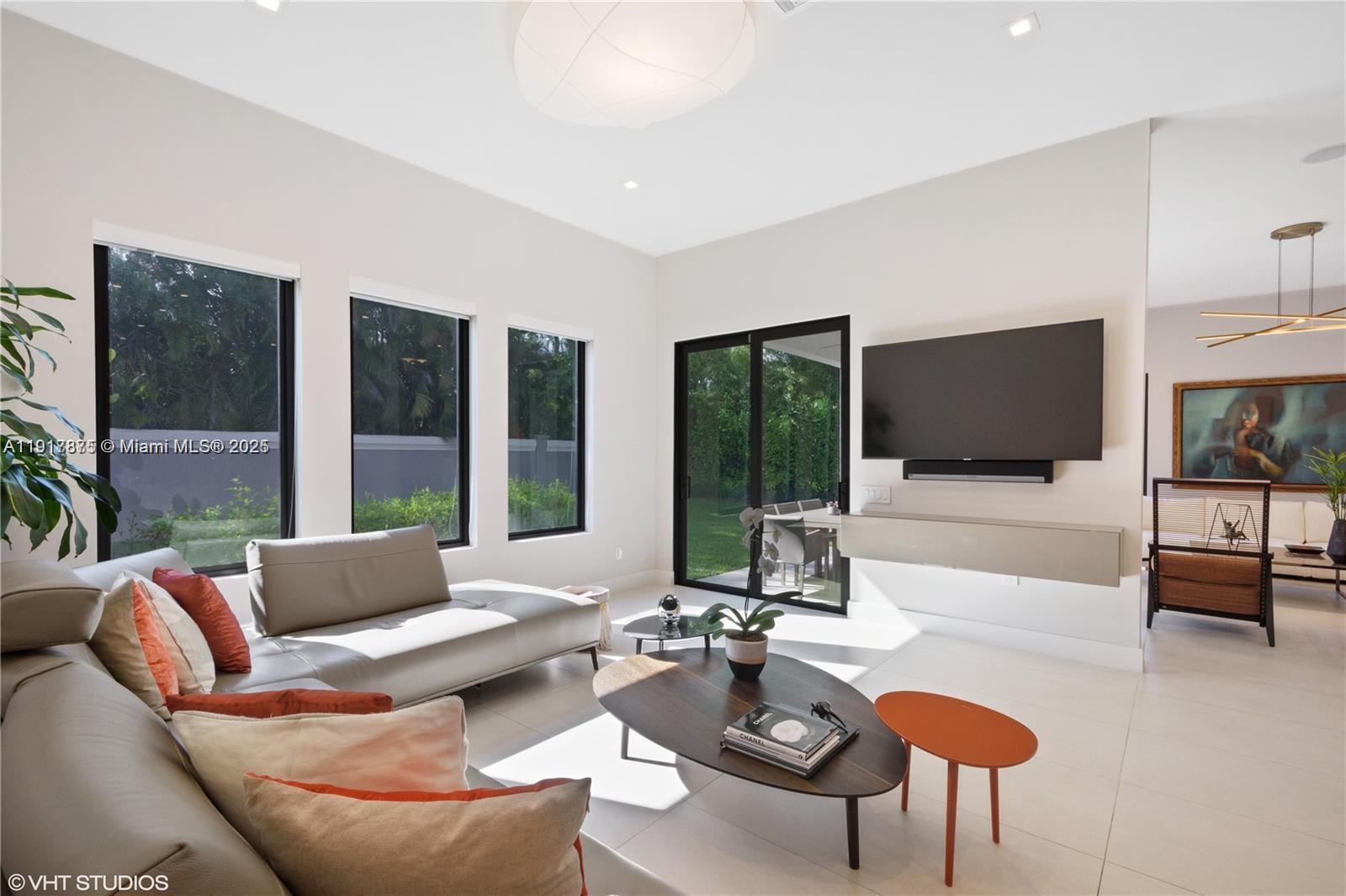 PRESERVE AT EMERALD HILLS - Residential