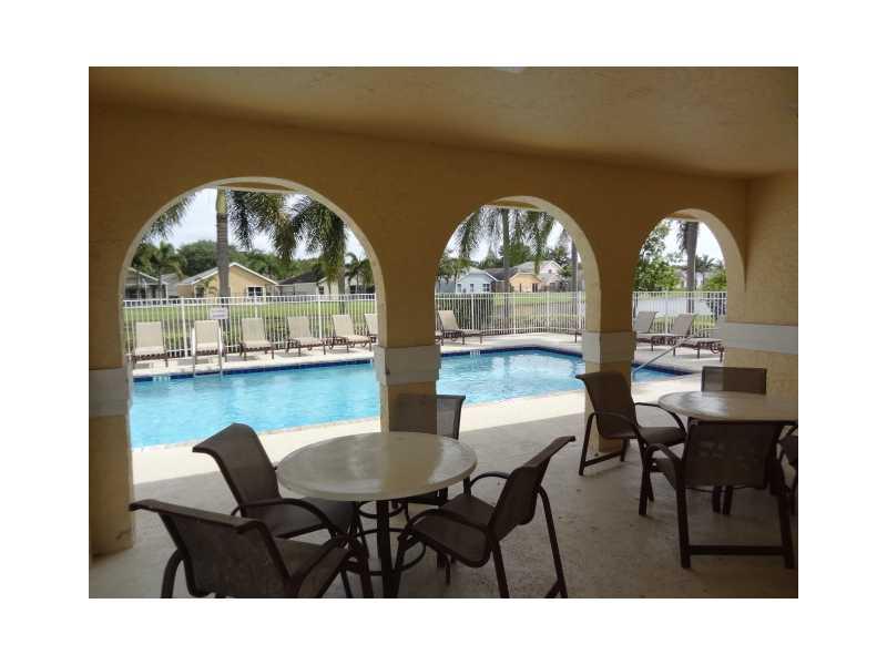 FOREST RIDGE CLUSTER HOME - Residential Lease