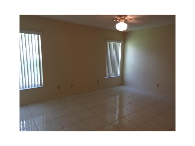 FOREST RIDGE CLUSTER HOME - Residential Lease