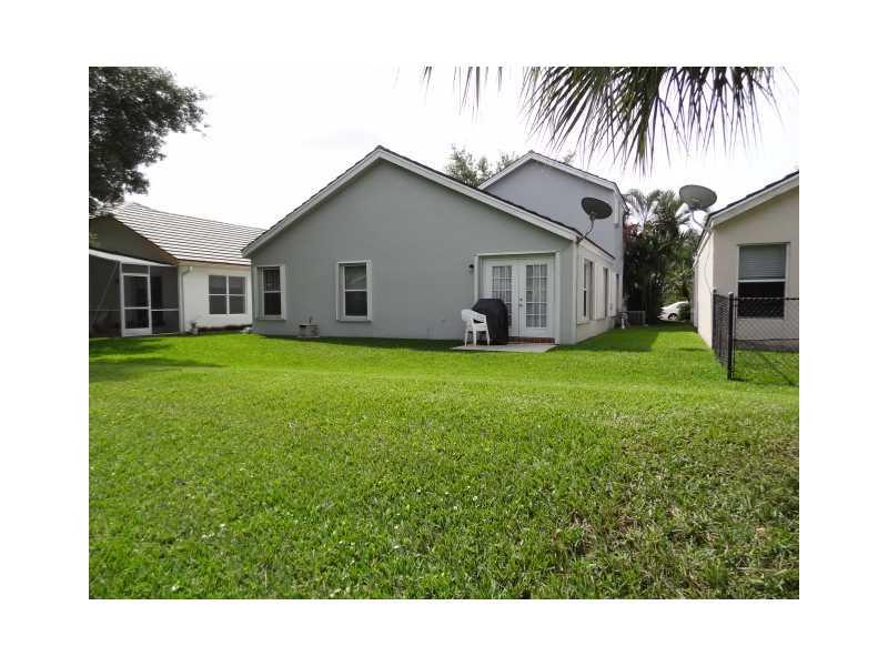 FOREST RIDGE CLUSTER HOME - Residential Lease