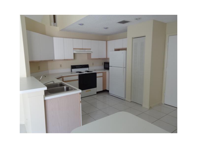 FOREST RIDGE CLUSTER HOME - Residential Lease