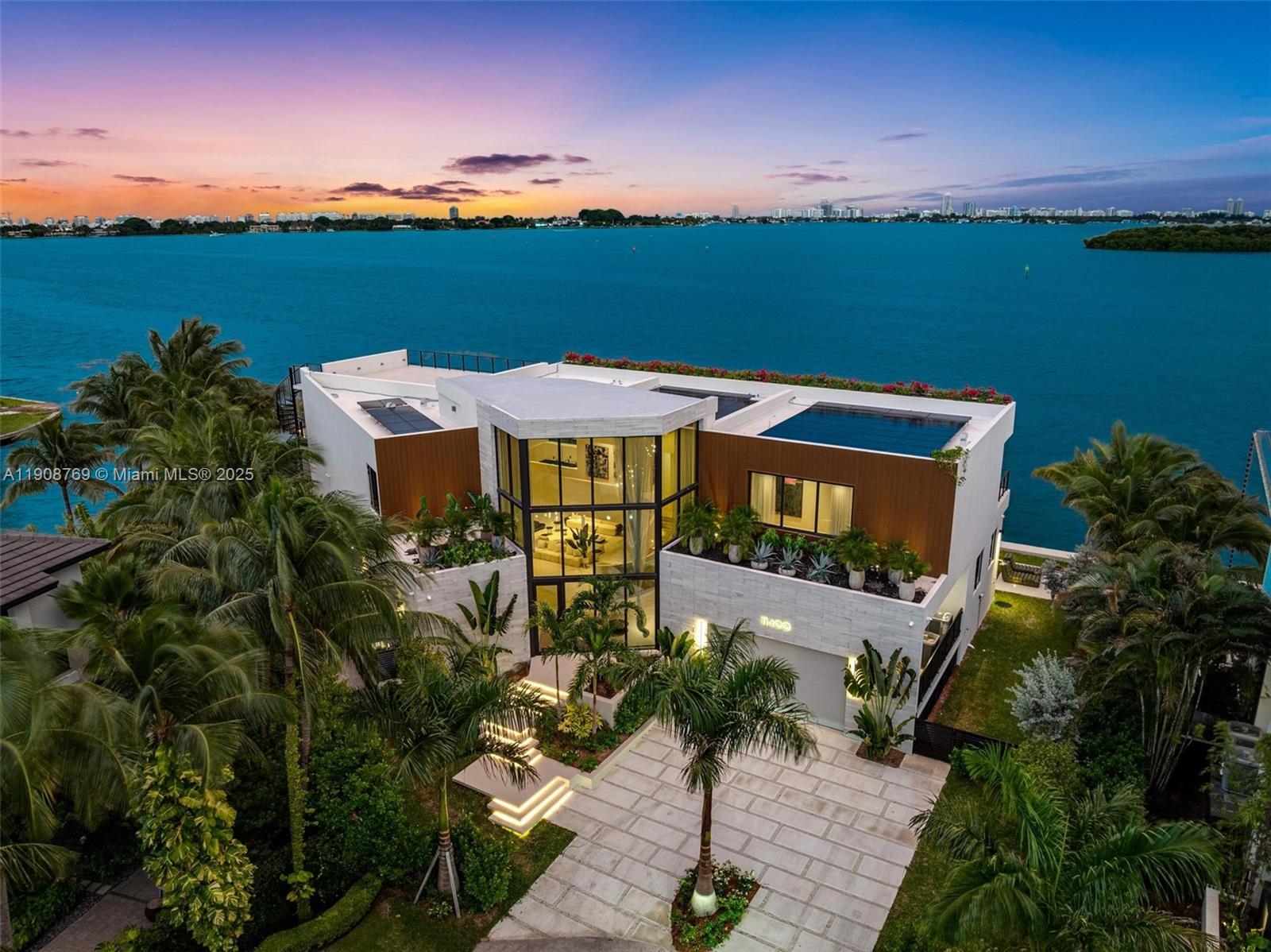 SAN SOUCI ESTATES - Residential Lease