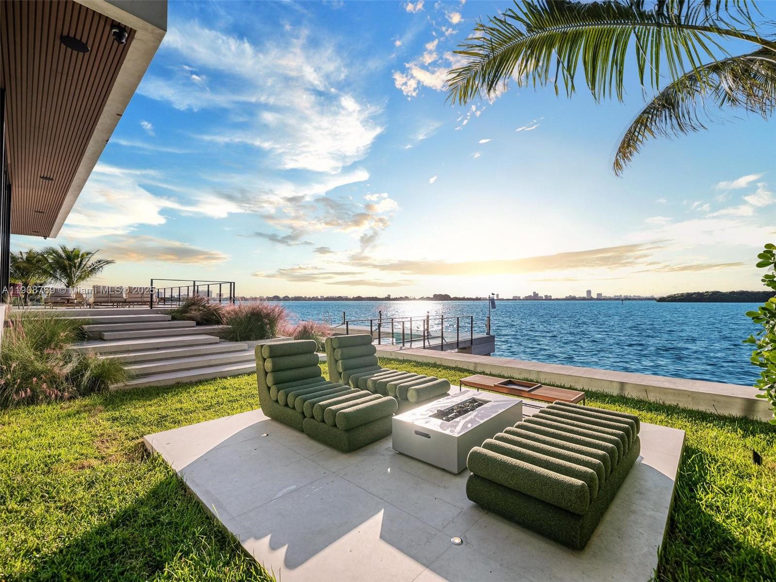 SAN SOUCI ESTATES - Residential Lease