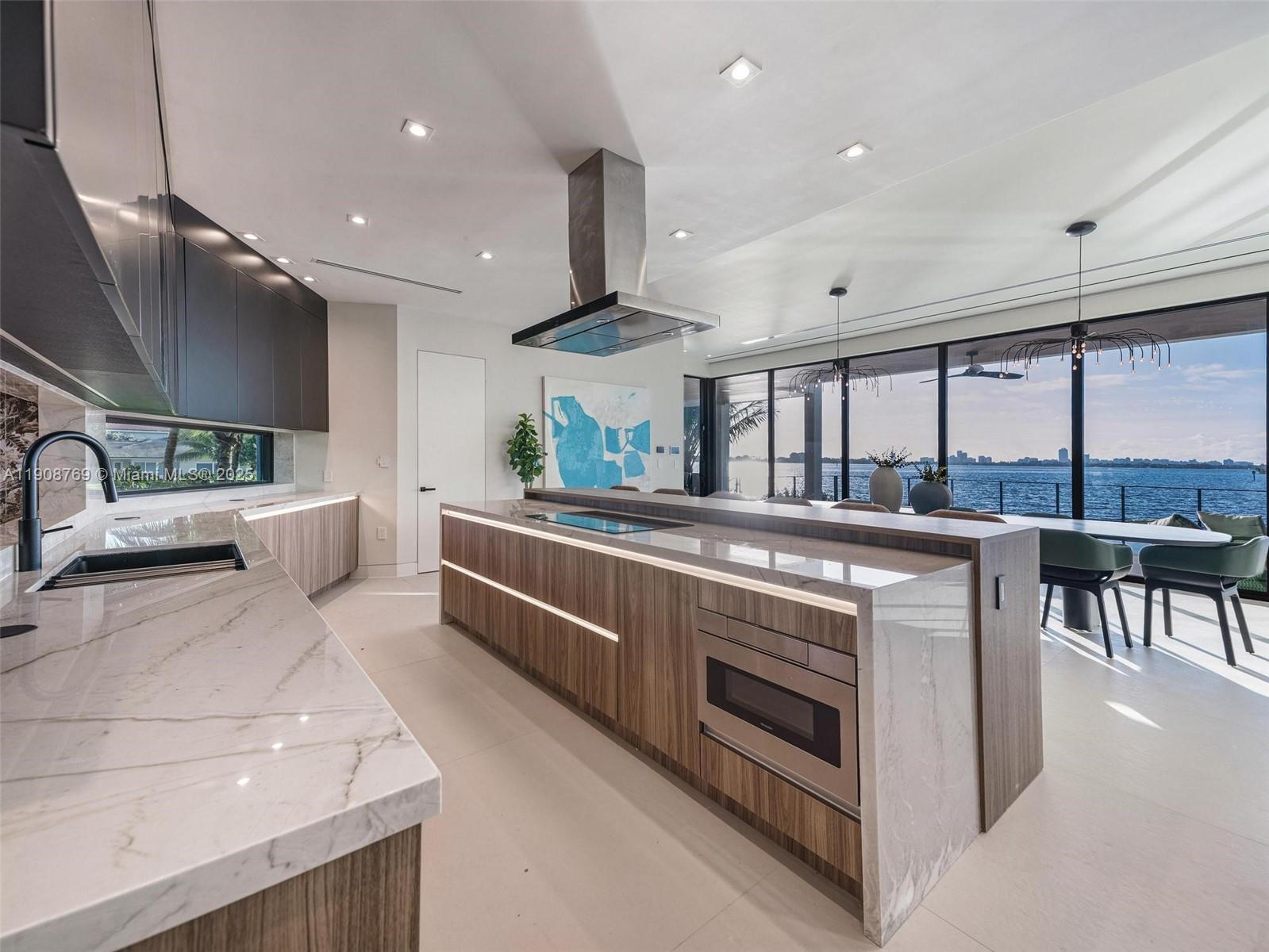 SAN SOUCI ESTATES - Residential Lease