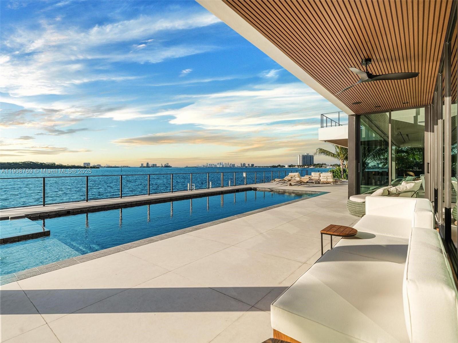 SAN SOUCI ESTATES - Residential Lease