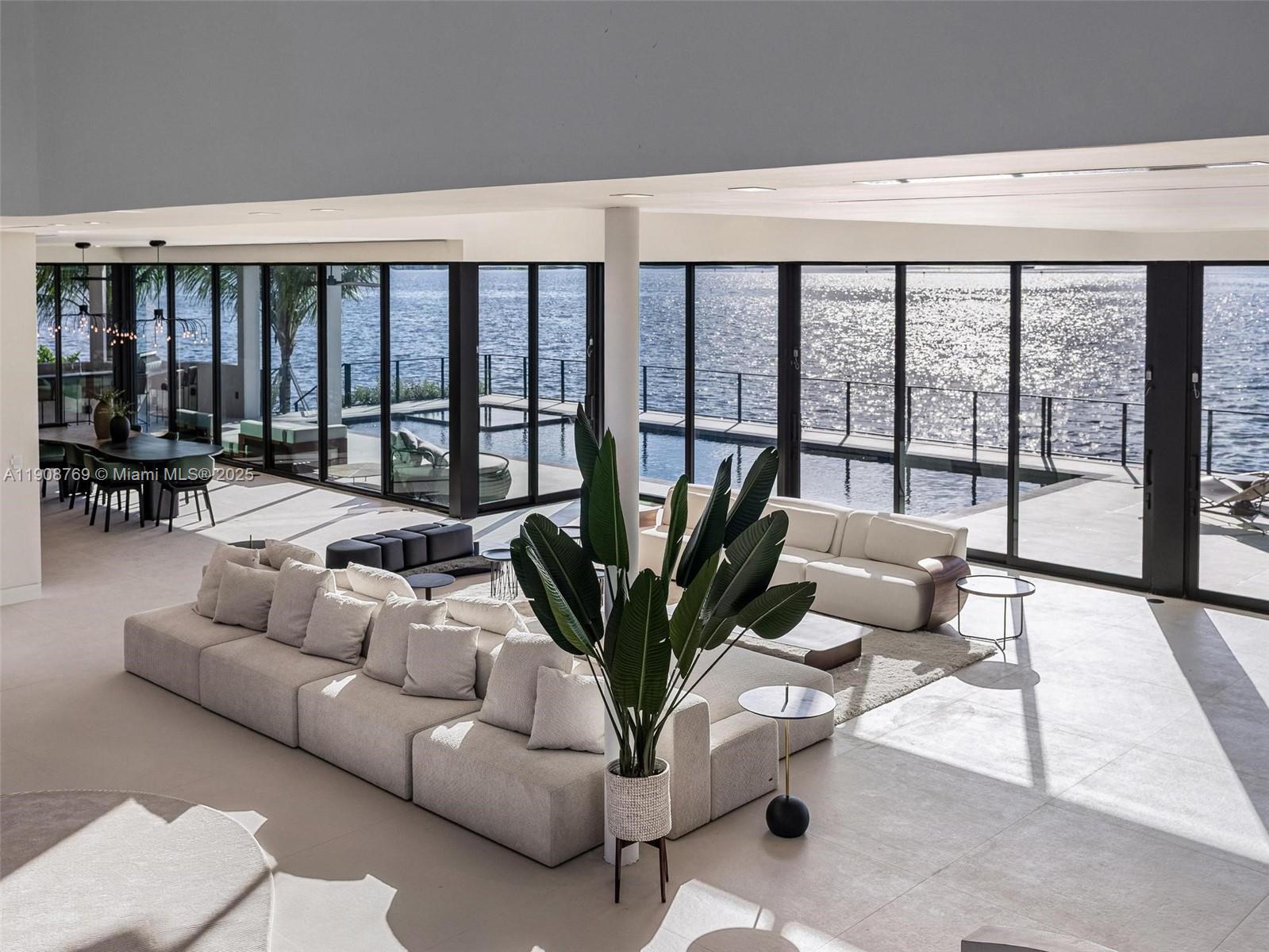 SAN SOUCI ESTATES - Residential Lease