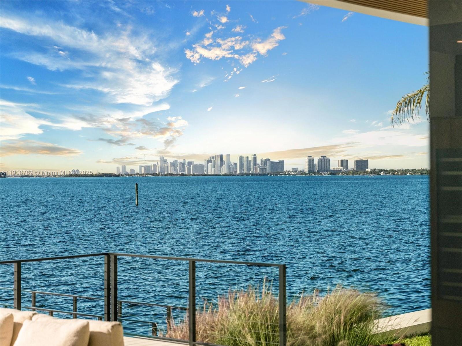 SAN SOUCI ESTATES - Residential Lease