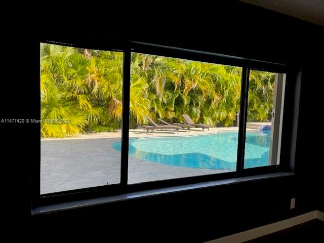 HOLLYWOOD LAKES SECTION - Residential