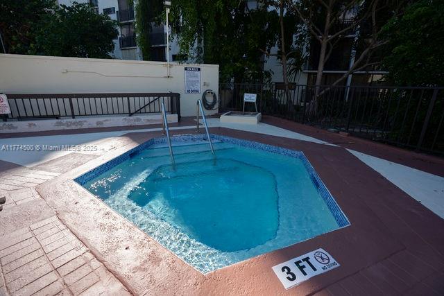 PLAZA OF AMERICAS CONDO P - Residential