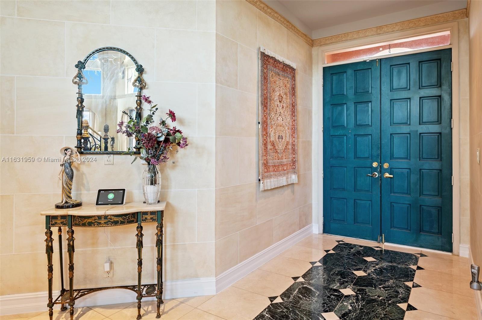 ISLAND WAY - Residential