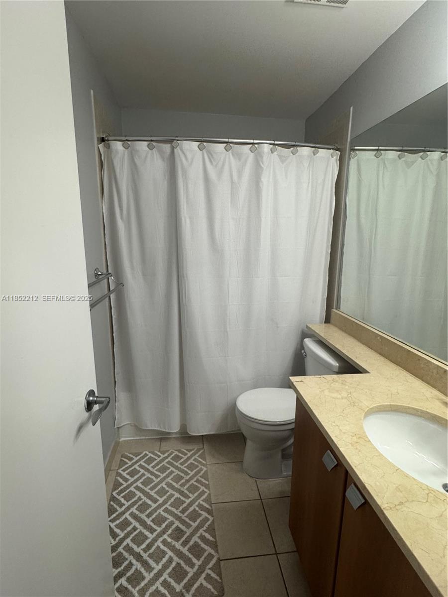 BAHIA AT DELRAY CONDO - Residential Lease