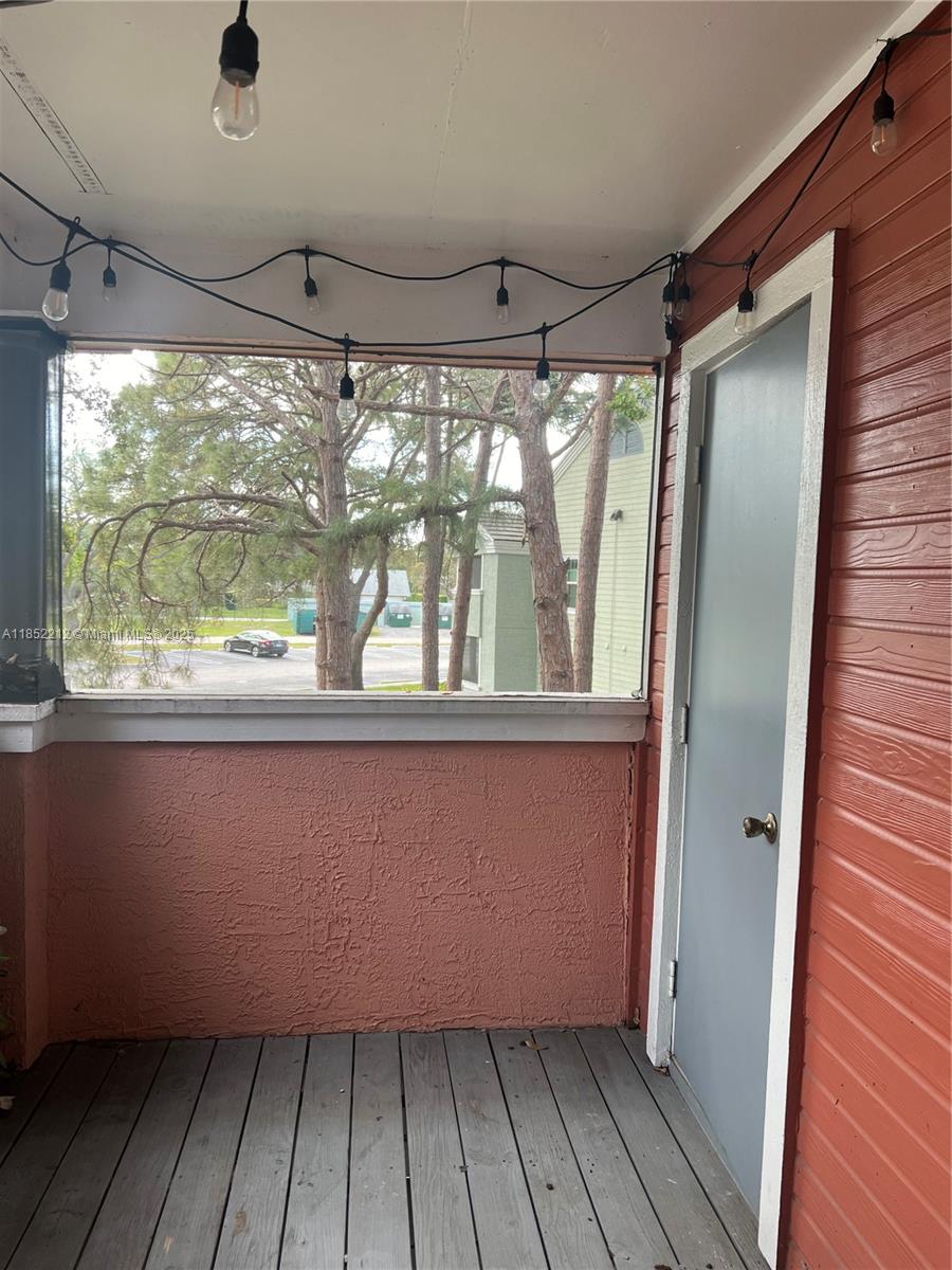 BAHIA AT DELRAY CONDO - Residential Lease