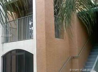 CARRINGTON AT COCONUT CRE - Residential Lease