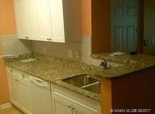 CARRINGTON AT COCONUT CRE - Residential Lease