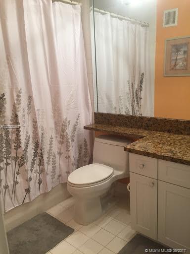 CARRINGTON AT COCONUT CRE - Residential Lease