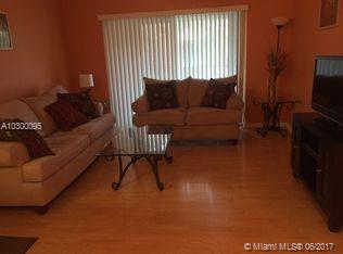 CARRINGTON AT COCONUT CRE - Residential Lease